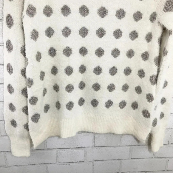 Modcloth Off White & Gray Metallic Fuzzy Polka Dot Sweater, Size Small - Picture 4 of 8